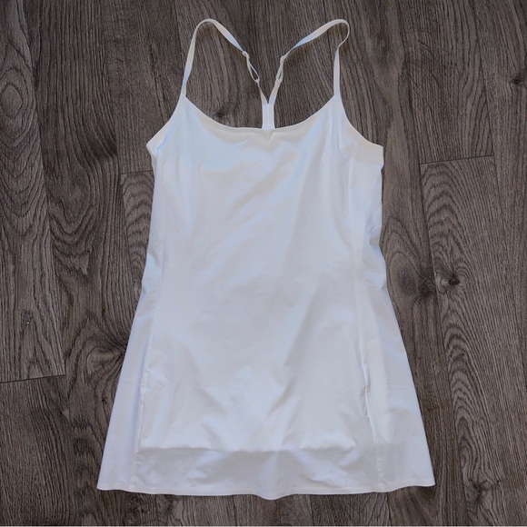 Tna TnAction TnaMOVE™ Spin Dress White Size S - Picture 2 of 12